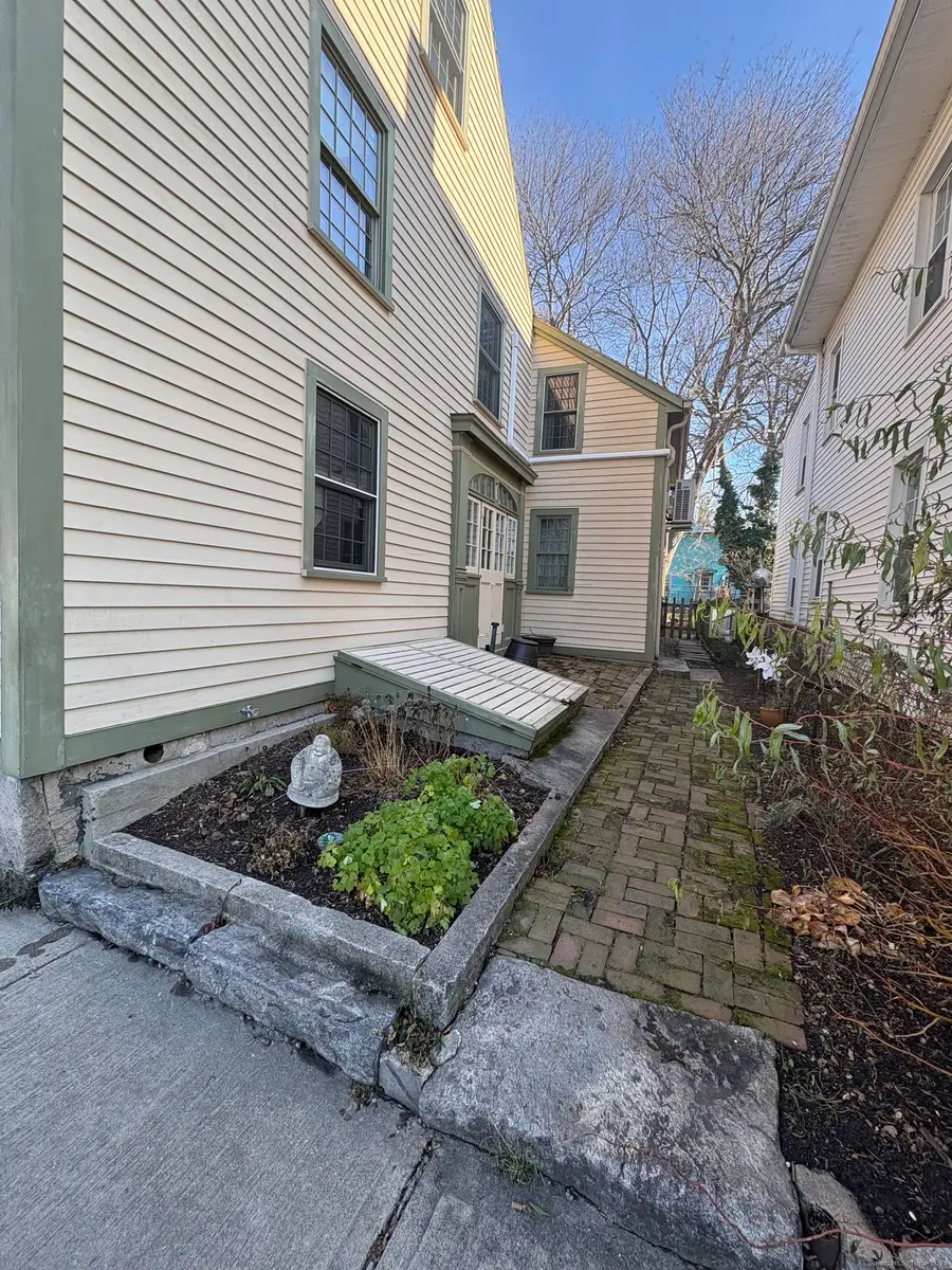 7 Coit Street #2, New London, CT 06320 - #2