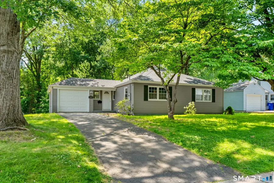 137 Brewster Road, West Hartford, CT 06117 - #2