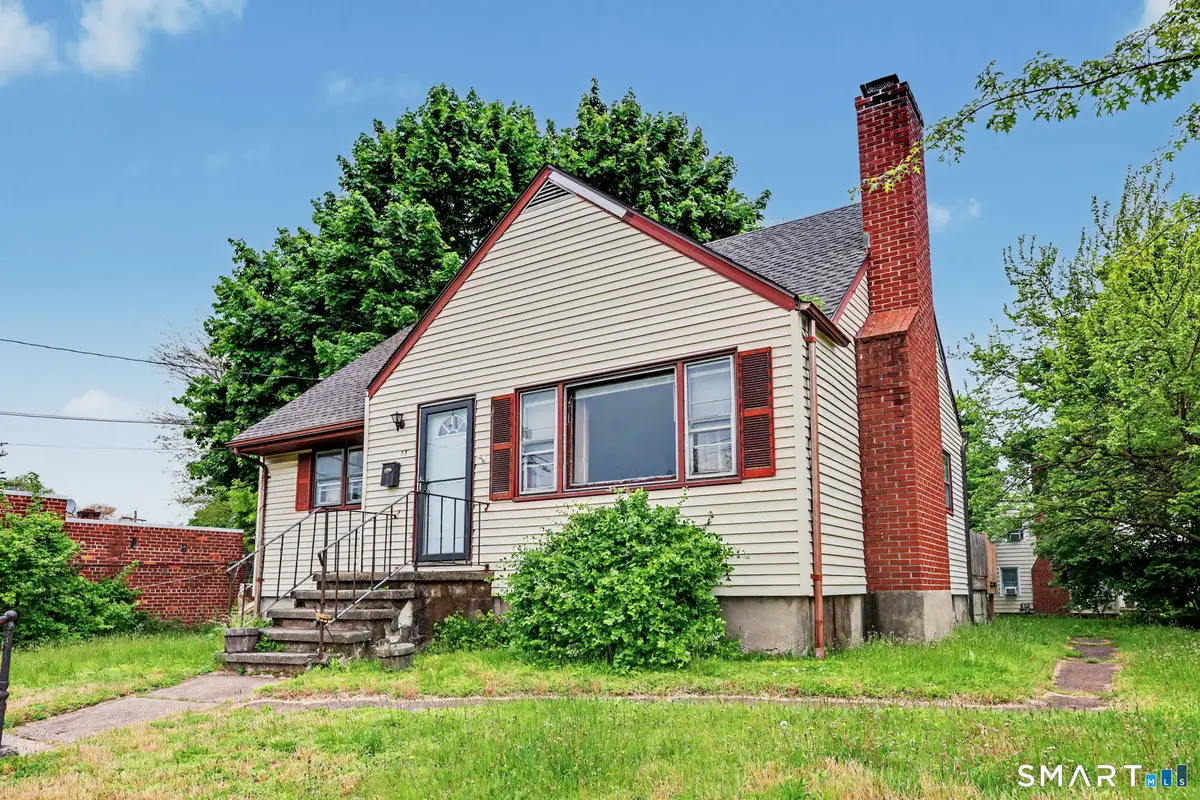 884 Wood Avenue, Bridgeport, CT 06604 - #1