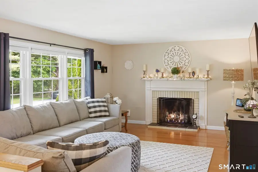 7 Stardust Drive, Enfield, CT 06082 - #3