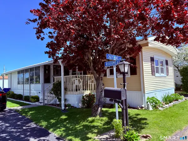 74 Cheyenne Road, East Hartford, CT 06118