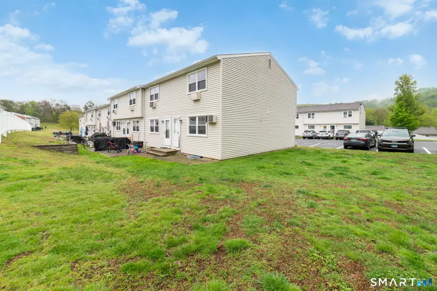 1081 New Haven Road #11A, Naugatuck, CT 06770 - #3