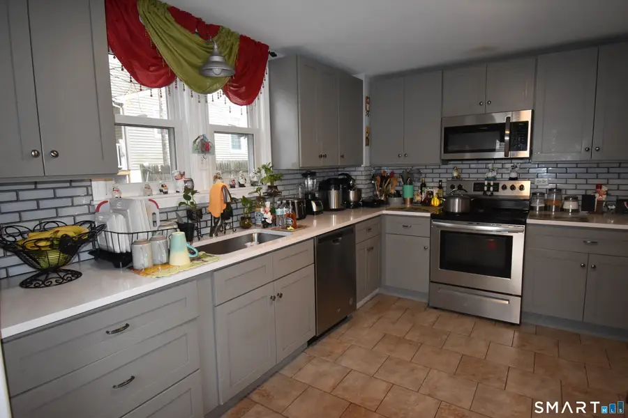 103 Grand Street, Middletown, CT 06457 - #3