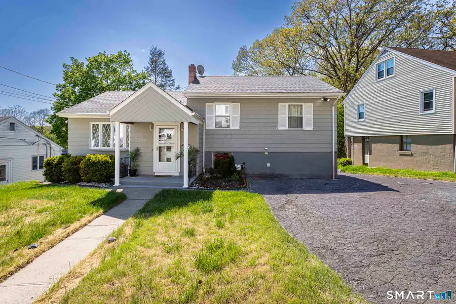 42 Coppola Terrace, Derby, CT 06418 - #3