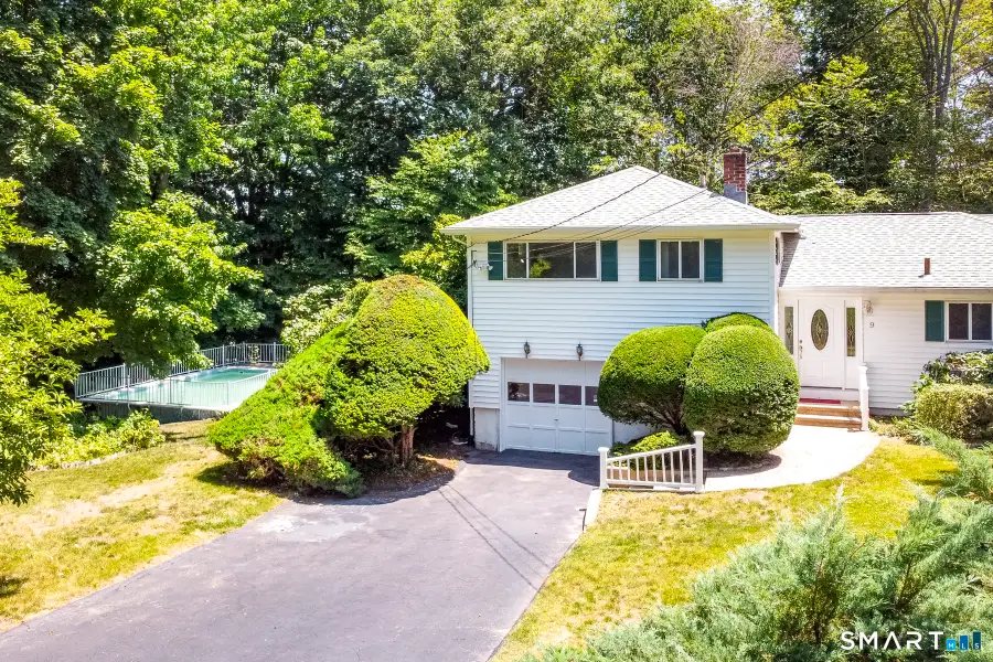 9 Pocono Road, Norwalk, CT 06851 - #2