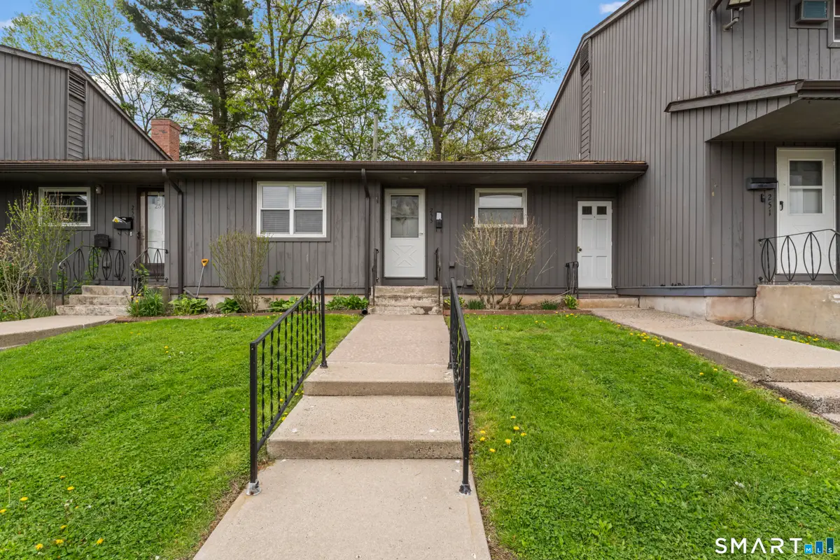 255 Williamstown Court #255, Newington, CT 06111 - #1