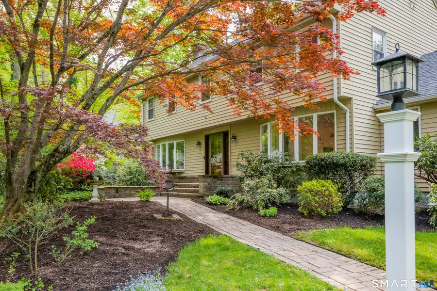 26 Buckboard Lane, Avon, CT 06001 - #2