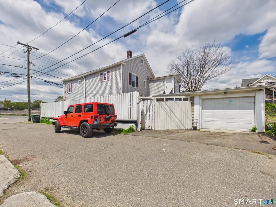 Address Withheld By Seller, Bridgeport, CT 06604 - #2