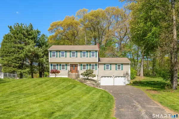 74 Hillside Lane, Monroe, CT 06468