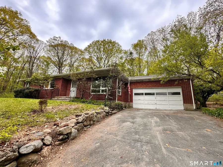 5 Old Town Road, Seymour, CT 06483 - #2
