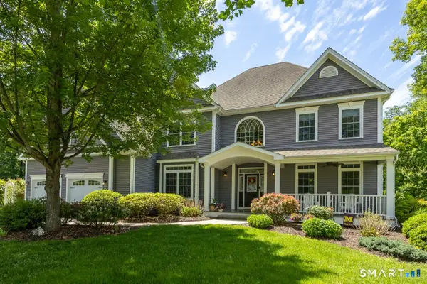 60 Kensington Court, Cheshire, CT 06410