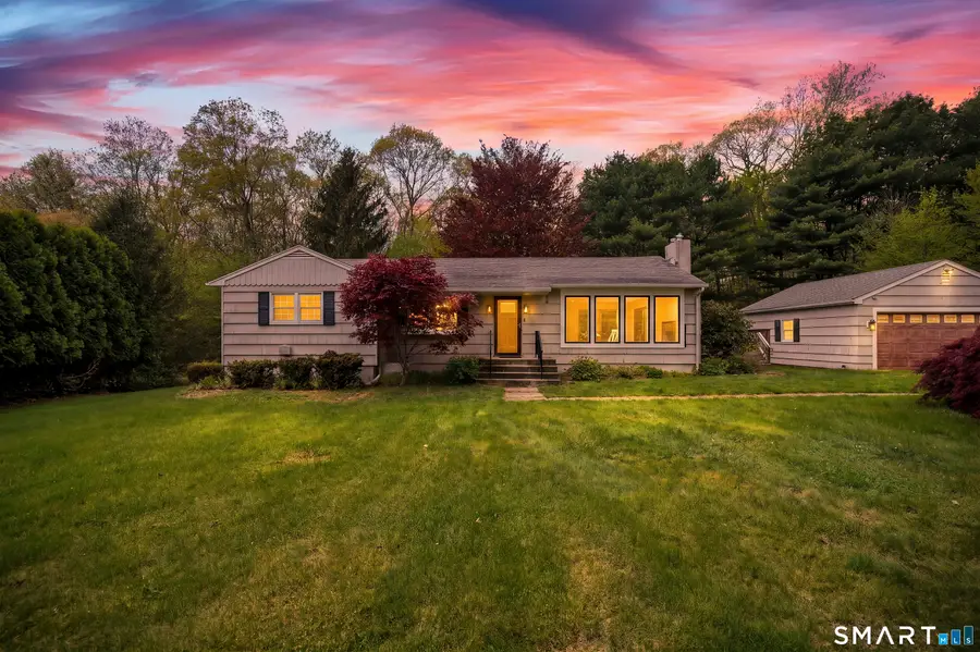846 Vauxhall St Extension, Waterford Town, CT 06375 - #2