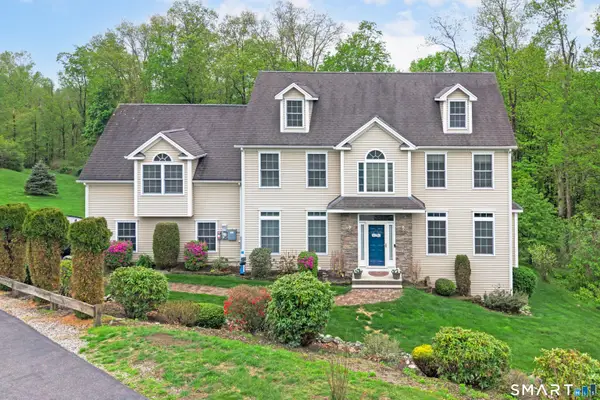 12 Davis Road, Oxford, CT 06478