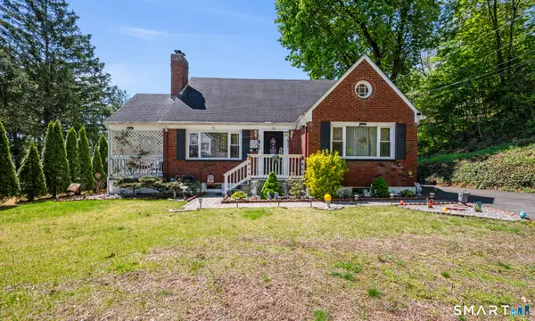 85 Dwight Street, Ansonia, CT 06401