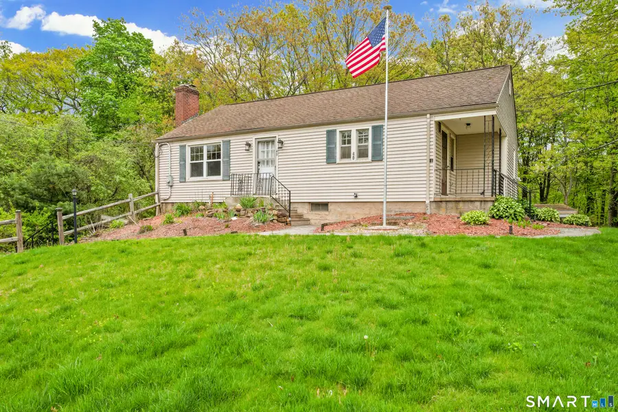 40 Circle Drive, Wallingford, CT 06492 - #3