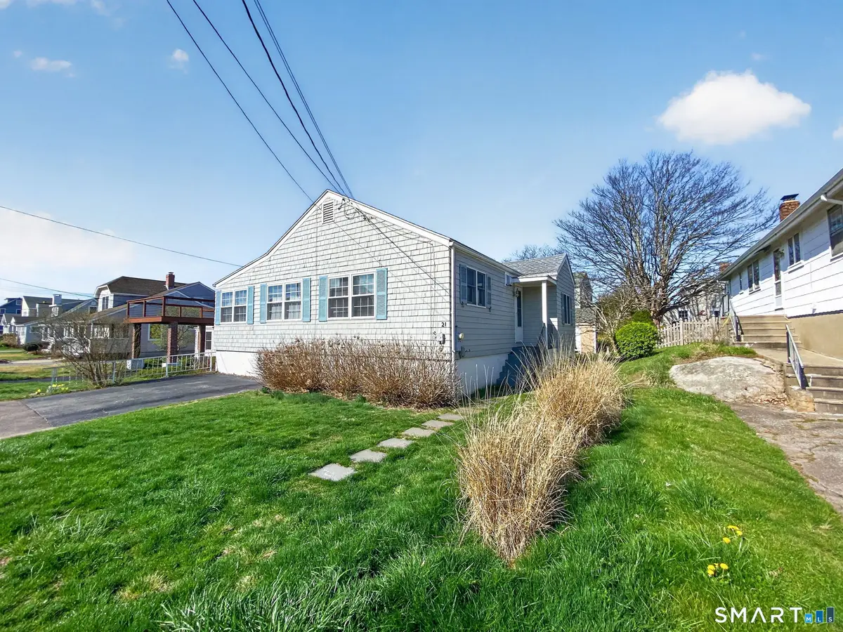 21 Tautog Street, Groton, CT 06340 - #1
