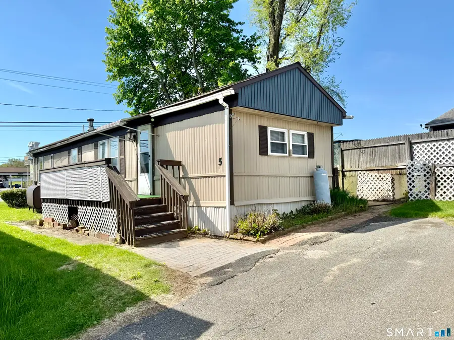 9 North Road, East Windsor, CT 06088 - #2