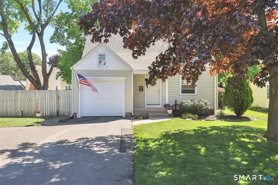 21 Kensington Street, Manchester, CT 06040 - #2