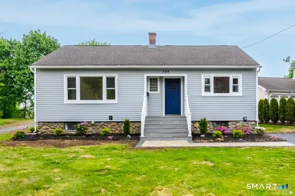 704 High Street, Naugatuck, CT 06770