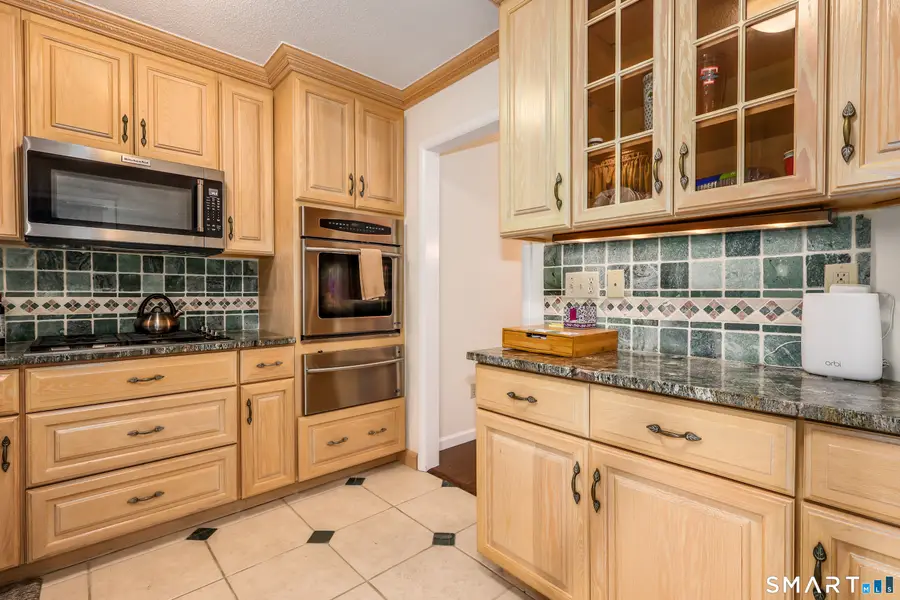 33 Brittania Drive, Danbury, CT 06811 - #2