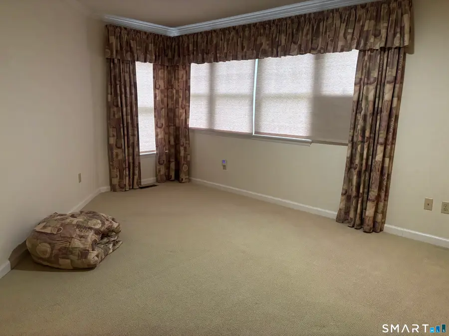 33 Brittania Drive, Danbury, CT 06811 - #3