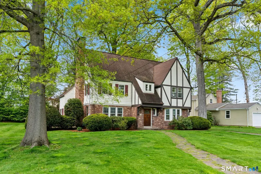 49 Arlington Road, West Hartford, CT 06107 - #2