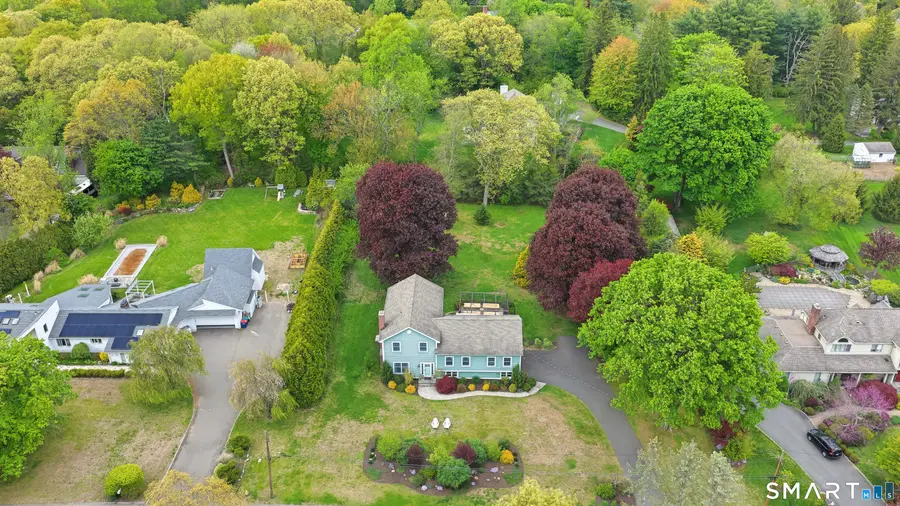 22 Round Ridge Trail, Trumbull, CT 06611 - #2