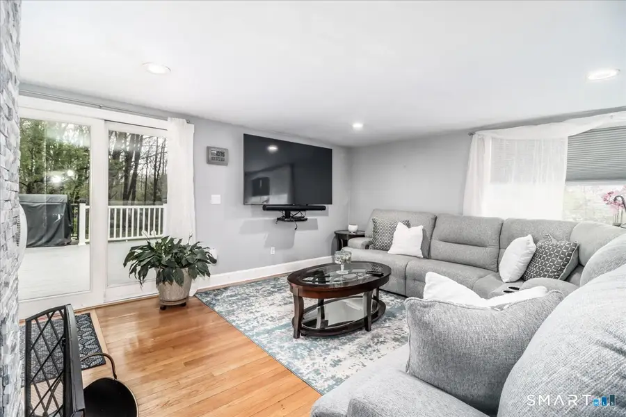 4 Farrell Road, Newtown, CT 06470 - #2