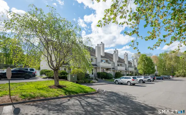 182 Willow Springs #182, New Milford, CT 06776