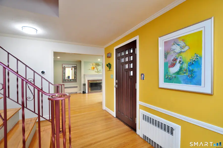 44 Miamis Road, West Hartford, CT 06117 - #3