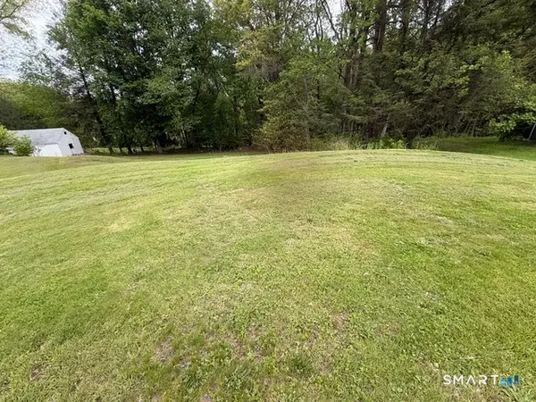 5 Bungay Terrace, Seymour, CT 06483