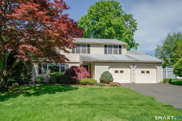 152 West Ridge Drive, West Hartford, CT 06117