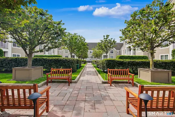 77 Havemeyer Lane #324, Stamford, CT 06902