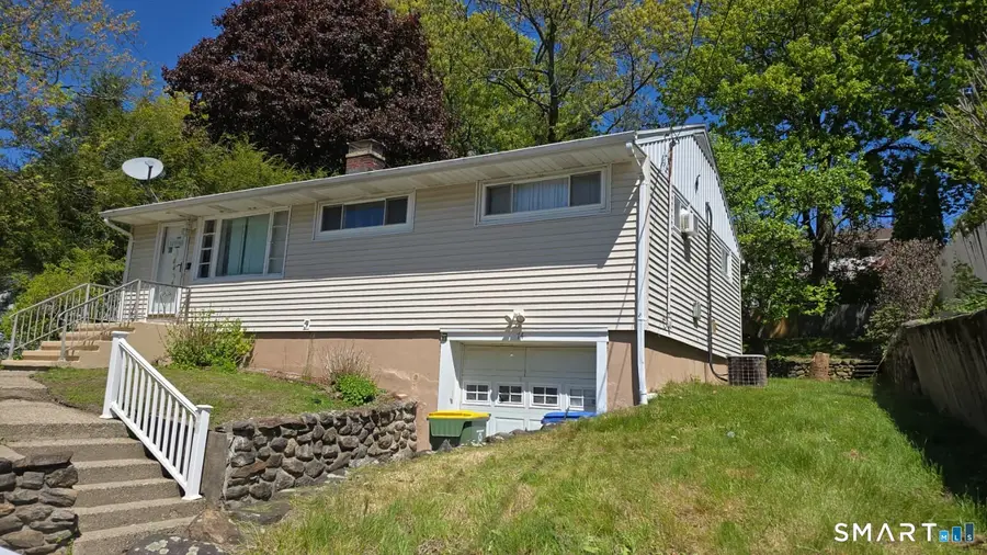 74 Oldham Avenue, Waterbury, CT 06705 - #2