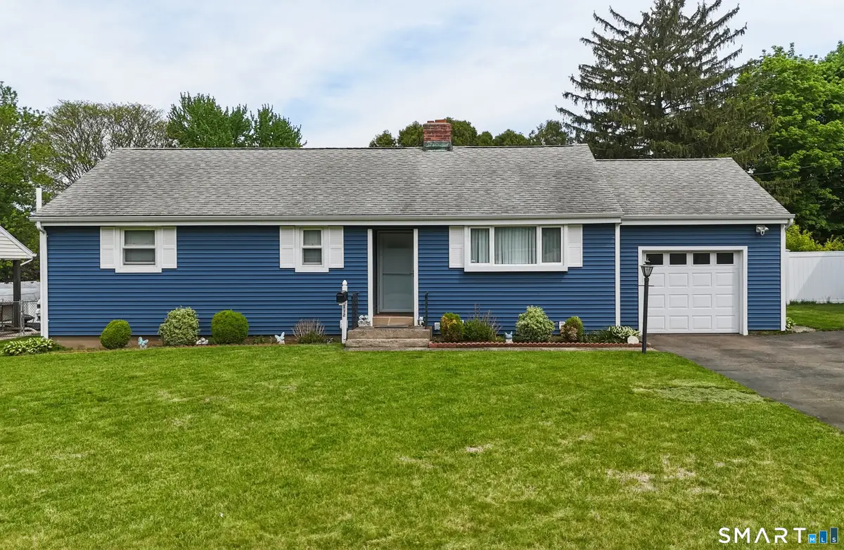 112 Brentwood Road, Newington, CT 06111 - #1