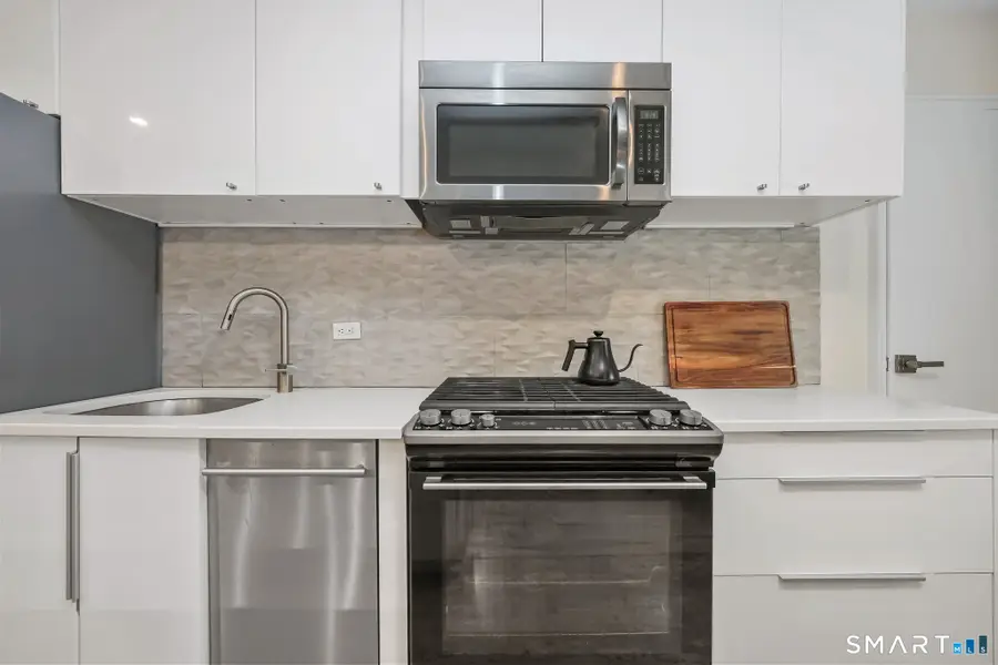 52 Lafayette Place #1F, Greenwich, CT 06830 - #3