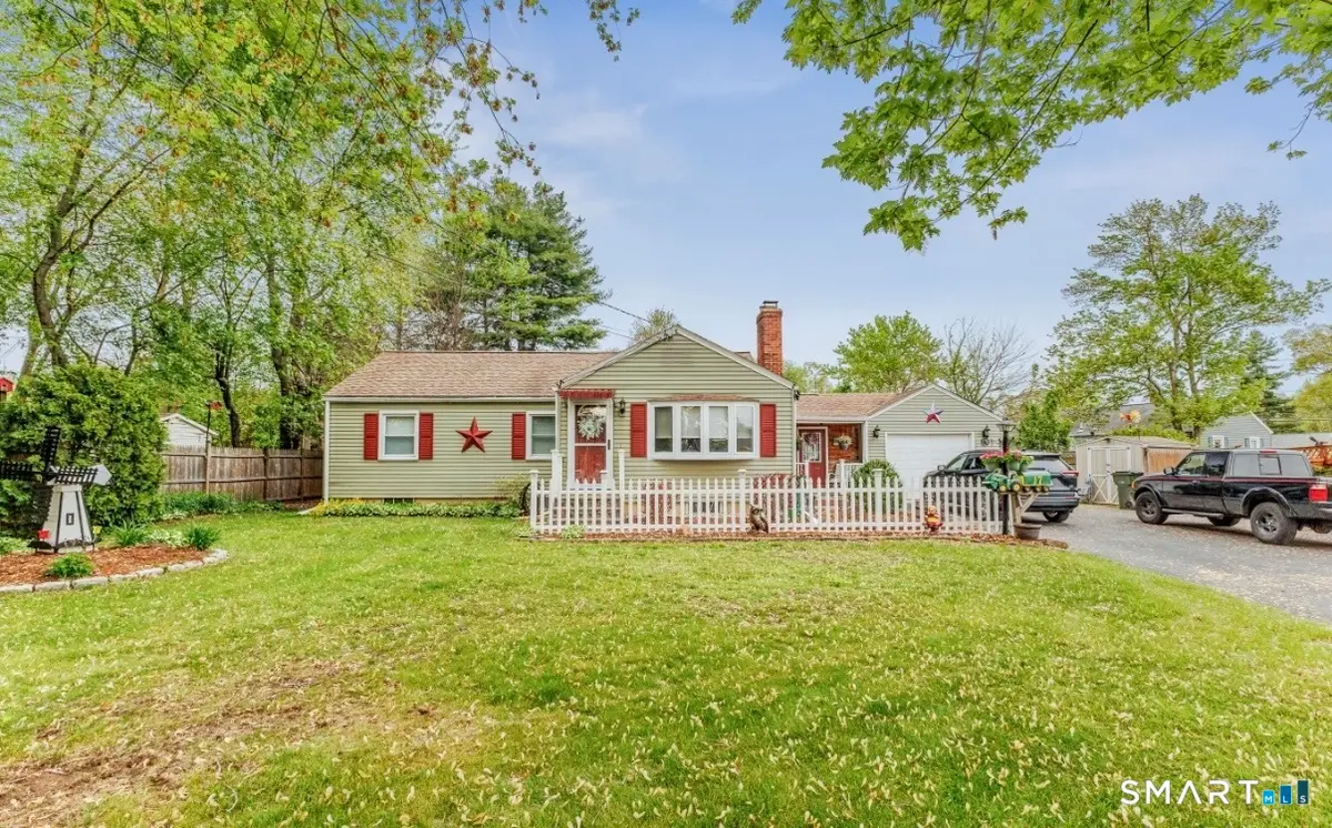 17 Trinity Lane, Windsor Locks, CT 06096 - #1