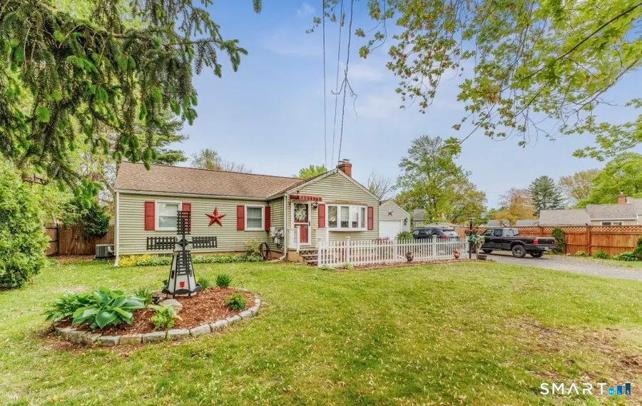 17 Trinity Lane, Windsor Locks, CT 06096 - #2