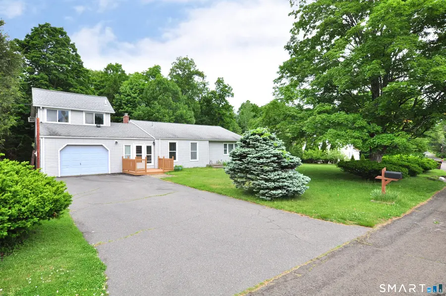 16 Ellen Drive, Farmington, CT 06032 - #2