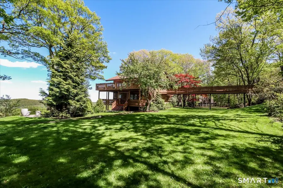 10 Hillcrest Court, Ridgefield, CT 06877 - #2