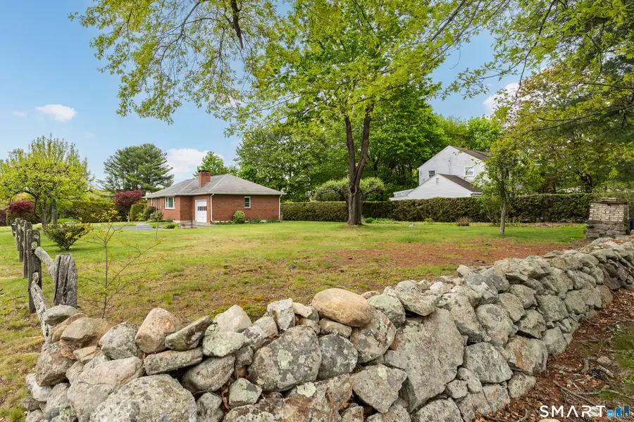 38 Irvingdell Place, East Lyme, CT 06333 - #3