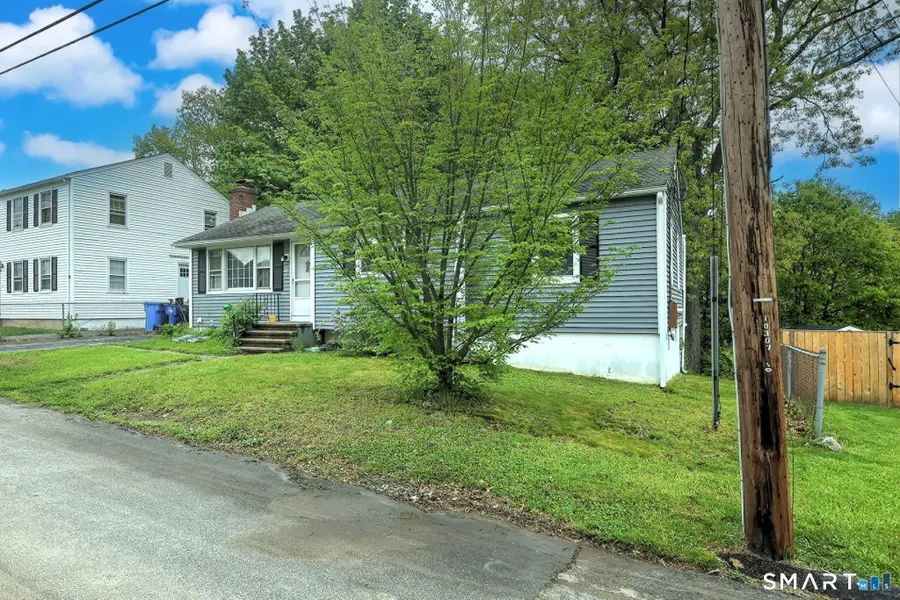 14 Horseshoe Drive, Waterbury, CT 06706 - #2