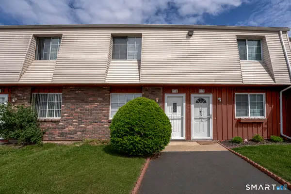330 Short Beach Road #F8, East Haven, CT 06512