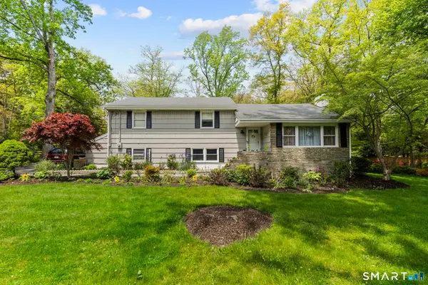 21 Redcoat Road, Norwalk, CT 06850