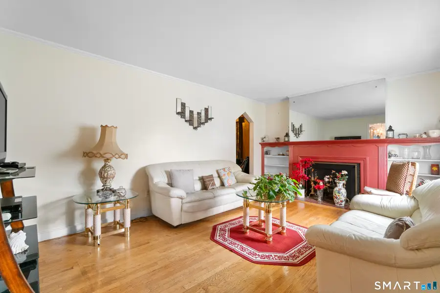 70 Judwin Avenue, New Haven, CT 06515 - #2