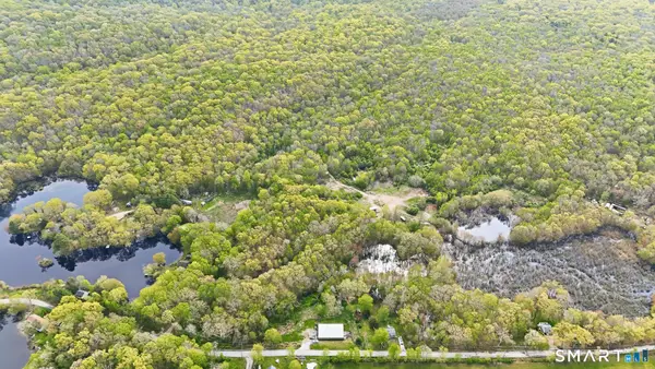 586-Z Lantern Hill Road, North Stonington, CT 06359