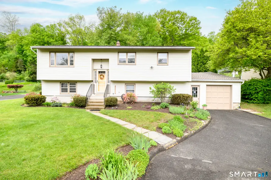 30 Tamanny Trail, Danbury, CT 06811 - #2