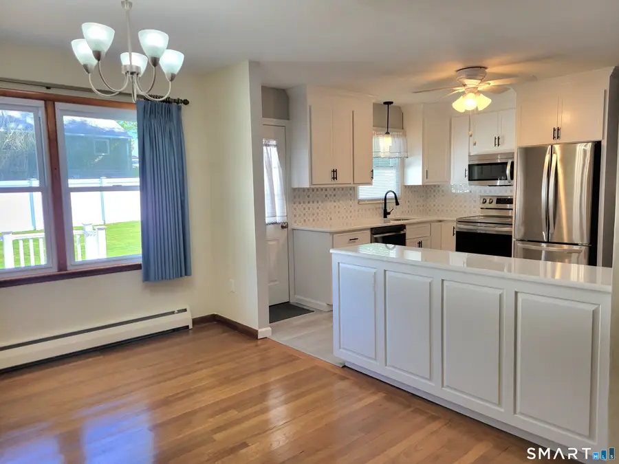 30 Springdale Avenue, Stratford, CT 06614 - #3