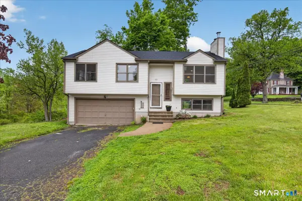 492 Long Hill Road, Middletown, CT 06457