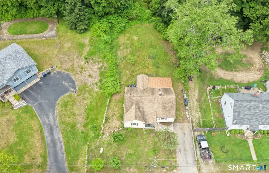 66 Gifford Avenue, Willimantic, CT 06226 - #3